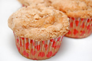 apple streusel muffins