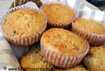 banana muffins