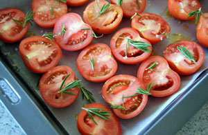 roasting tomatoes