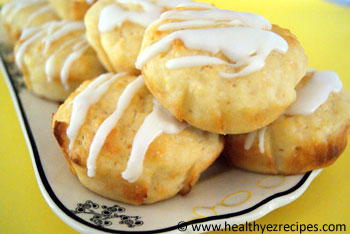 lemon yogurt muffins